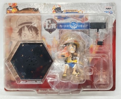 Banpresto - Ichiban Kuji One Piece Hot Bonds E-Prize Luffy Card stand Figure