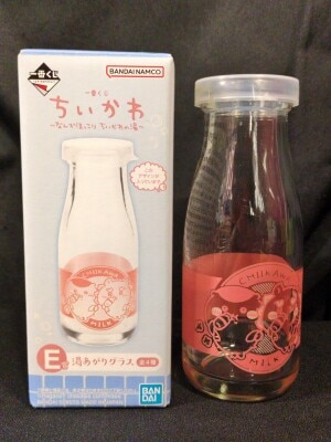 Bandai Spirits Ichiban Kuji Chiikawa Something Heartwarming Chiikawa no Yu E-Prize B: Chestnut Manju & Shisa/Milk Bottle Bath Glass