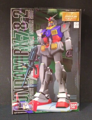 Bandai MG 1/10 0 Mobile Suit Gundam Gundam Unit 2