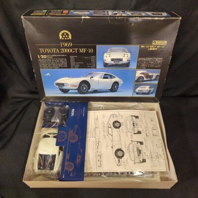 Gunze Sangyo 1/20 1969 Toyota 2000GT MF-10 for advanced users G-264