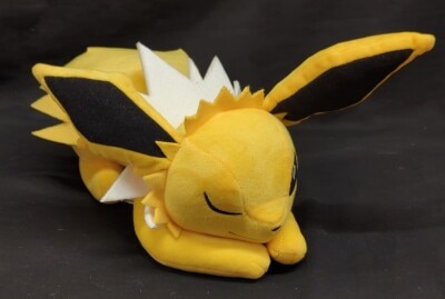 Bandai Spirits Mofugutto Plush Friends Eevee & booster Naptime Ver. Pokemon Jolteon Bild 1