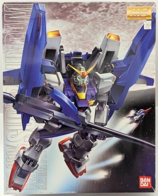 Bandai MG 1/100 Mobile Suit Zeta Gundam Super Gundam