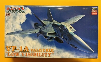 Hasegawa 1/72 scale VF-1A Valkyrie low visibility