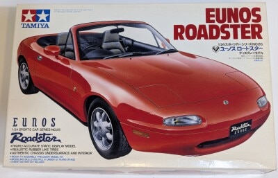 Tamiya 1/24 Sports Car series Eunos Roadster 85