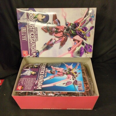 Bandai 1/10 0 Mobile Suit Gundam Seed DESTINY Infinite Justice Gundam With First Edition Bonus Item First edition included