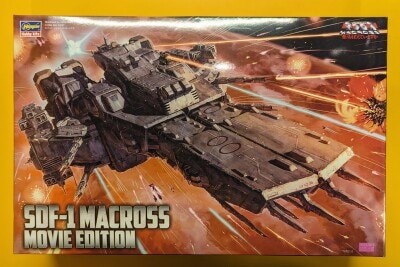 Hasegawa Macross Do You Remember Love? SDF-1 Macross Fortress Ship Movie Version 1/400