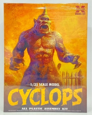 X PLUS ALL PLASTIC ASSEMBLY KIT CYCLOPS 1/35 Scale