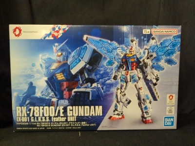 반다이 스피릿츠 1/144 오사카 간사이 엑스포 건담 넥스트 퓨처 파빌리온 RX-78F00/E 건담 (EX-001 풀 버드 장착)