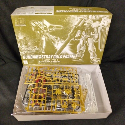 Bandai HG 1/144 Mobile Suit Gundam Seed ASTRAY Gundam Astray Gold Frame