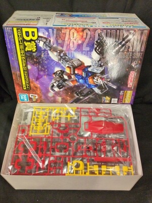 Bandai Spirits Ichiban Kuji Mobile Suit Gundam Gunpla 40th Anniversary Mobile Suit Gundam B Prize Master Grade RX-78-2 Gundam Ver.2.0 Solid Clear Standard image 1