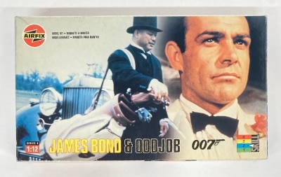 AIRFIX MODEL KIT JAMES BOND and ODD JOB 1/12 Scale Bild 1