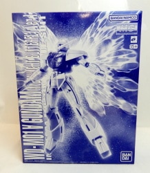 BANDAI SPIRITS MG 1/100 Turn A Gundam Turn A Gundam (Moonlight Butterfly ver.) Bild 1