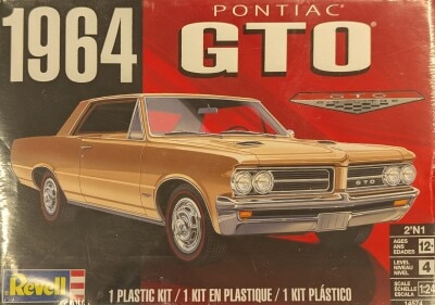 Revell 1/24 64 Pontiac GTO 2'N1