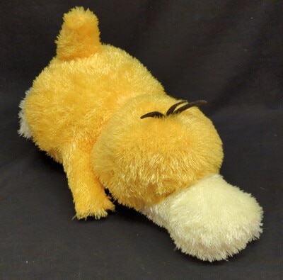 Bandai Spirits Mofugutto Relaxing Time Plush Toy Psyduck Pamo Pokemon Psyduck gambar 1