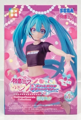 Sega Desktop x Decorate Collections Hatsune Miku x Oshare Majo Love and Berry Hatsune Miku Berry Costume Ver.