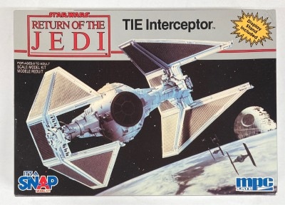 MPC/ERTL SCALE MODEL KIT TIE INTERCEPTOR 8931 gambar 1