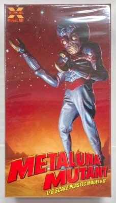 X PLUS 1/8 SCALE PLASTIC MODEL KIT METALUNA MUTANT