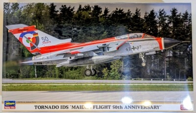 Hasegawa 1/72 Tornado IDS '50th Anniversary of First Flight' image 1