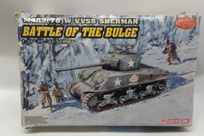 Dragon 1/35 '39 -'45 series M4A3 (76) W VVSS SHERMAN BATTLE OF THE BULGE 6255 图片 1