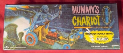 Playing Mantis All Plastic Assembly Kit Mummies Chariot Universal Edition / Fraigning Lightning Edition