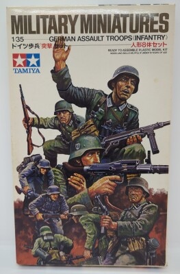 TAMIYA 1/35 Military Miniature German Infantry Assault Set (8 Figures) image 1