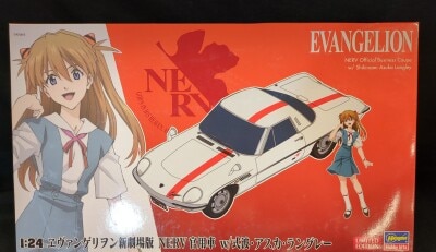 Hasegawa NERV Official Car w/Asuka Shikinami Langley