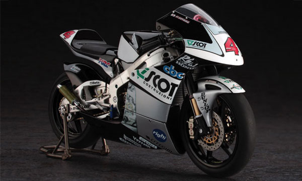 Hasegawa 1/12 Scott Racing Team Honda RS250RW "2009 WGP Champion" Plastic Model
