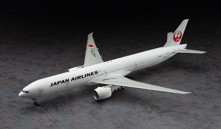 Hasegawa 1/200 Japan Airlines Boeing 777-300ER Plastic Model