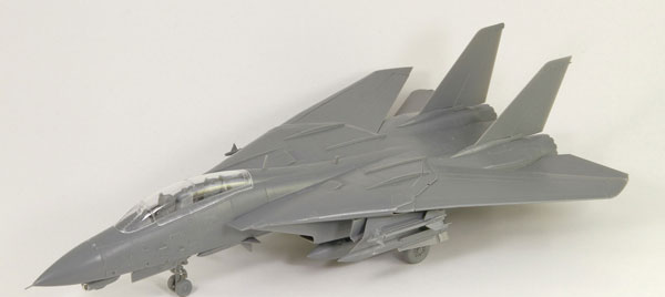 Great Wall Hobby 1/72 US Navy F-14D VF-2 Bounty Hunters Plastic Model image 1
