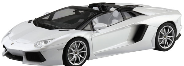 Aoshima The Super Car No.8 1/24 '12 Lamborghini Aventador Roadster Plastic Model image 1