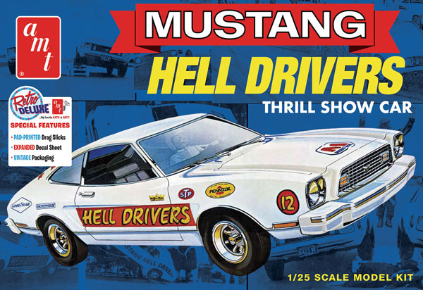 AMT 1/25 1977 Ford Mustang "Hell Drivers" Plastic Model gambar 1