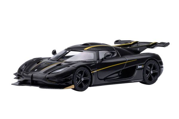 Autoart 1/64 Koenigsegg One:1 (Carbon Black/Gold)