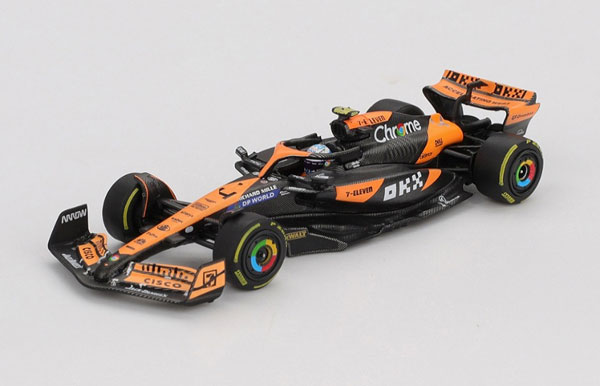 MINI GT 1/64 McLaren F1 MCL38 2024 2nd Place Car #4 Hungarian Grand Prix Lando Norris Bild 1