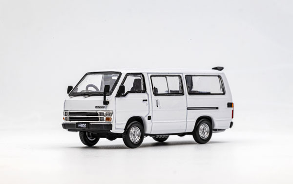 super hobby 1/64 Toyota HiAce 3rd Generation White imagen 1
