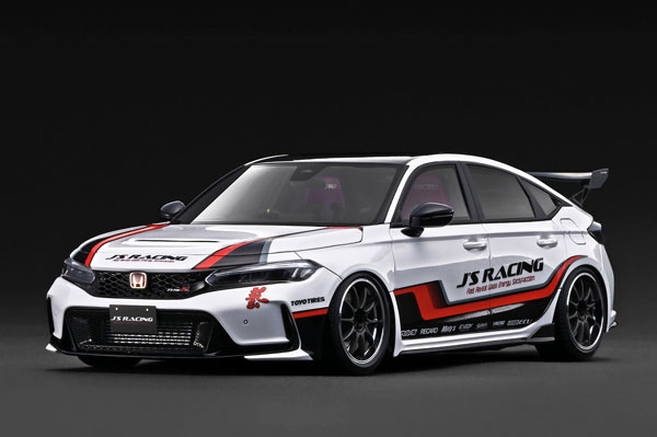 Ignition Model 1/18 Honda Civic Type-R J'S Racing (FL5) White