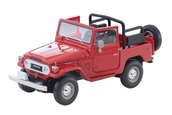 Tomytec Tomica Limited Vintage NEO LV-N382a Toyota Land Cruiser 40 Open Top North American Version (Red)