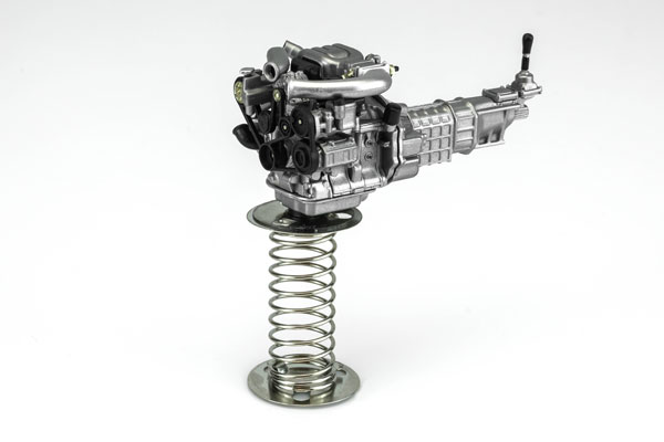 MOTORHELIX 1/18 Mazda 13B Shaking Engine image 1