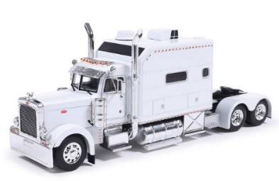 Ixo Models 1/64 Peterbilt 379 Custom XL Sleeper White