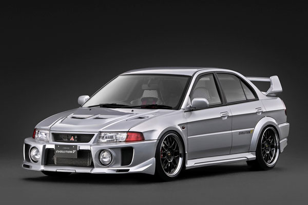Ignition Model 1/18 Mitsubishi LANCER EVOLUTION V (CP9A) Silver