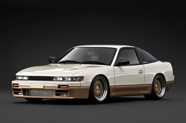 Ignition Model 1/18 Nissan Sileighty White/Gold