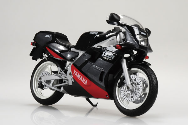 Skynet 1/12 Complete Motorcycle Model Yamaha TZR250 '89 V-MAX Blue/Star Silver