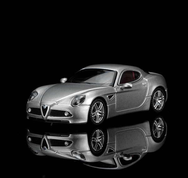 MOTORHELIX 1/64 Alfa Romeo 8C Competizione 2008 Grigio Nuvolari รูปภาพ 1