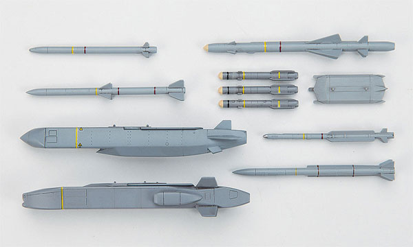 Hasegawa 1/72 Europe Aircraft Weapon Set Plastic Model