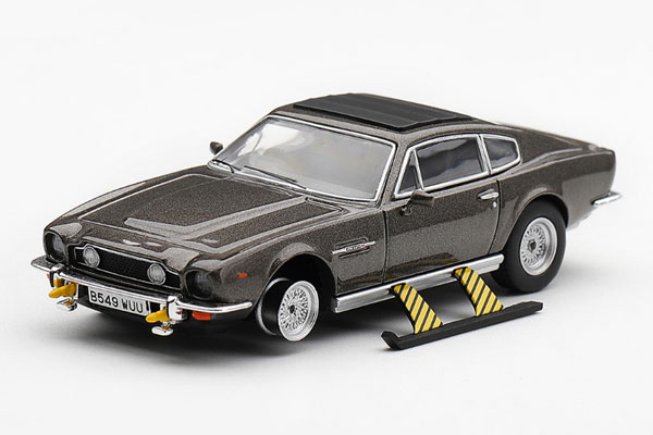 MINI GT 1/64 Aston Martin V8 Vantage "The Living Daylights" Special Equipment Deployment Version English Edition Package