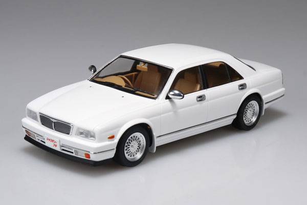 Aoshima 1/24 Shakotan Boogie No.9 Mizutani's Y32 Cima Plastic Model