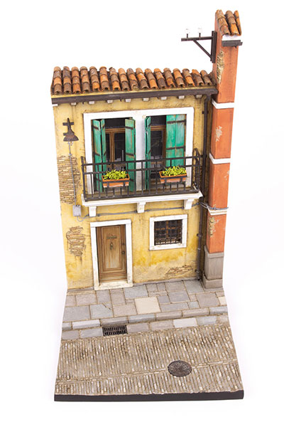 VG DioModels 1/35 Regular Diorama Base Mediterranean Street Corner gambar 1