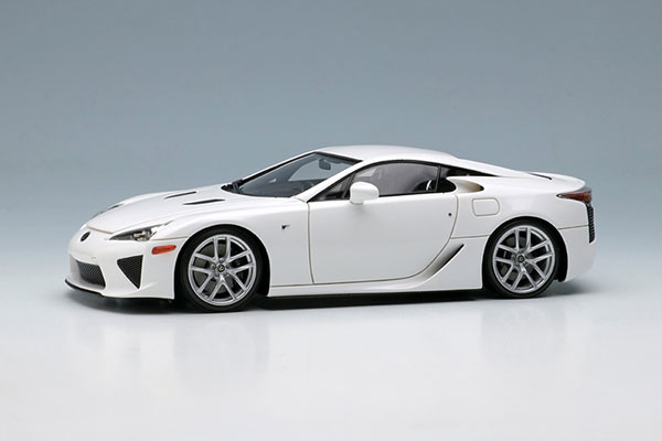 Make Up 1/43 LEXUS LFA 2010 Whitest White