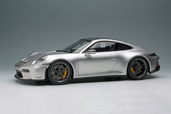 Make Up 1/18 Porsche 911 (992) GT3 Touring Package 2021 GT Silver (Carbon Roof) image 1