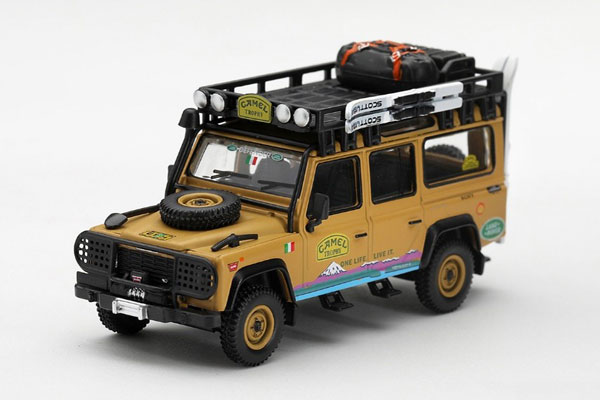 MINI GT 1/64 Land Rover Defender 110 1998 Camel Trophy Tierra del Fuego (Italian Team Custom) (Left-hand Steering)
