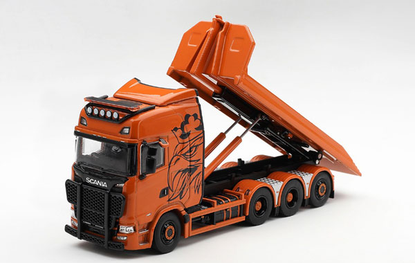 MINI GT 1/64 Scania 770S B8x4NA Hooklift Flatbed Orange (Left-hand Steering)